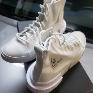 Brand new deadstock converse hi sz 7 mens 9 womens